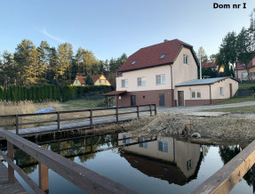 Domy nad jeziorem Mazury