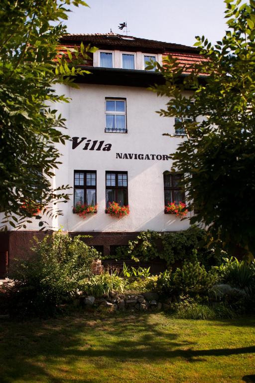 Villa Navigator