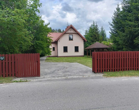 Mazury. Domek pod Lasem Koczek w miejscowości Koczek