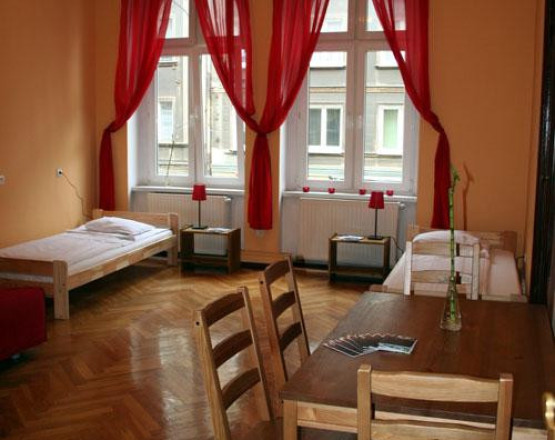 Cinnamon Hostel Poznań w miejscowości Poznań