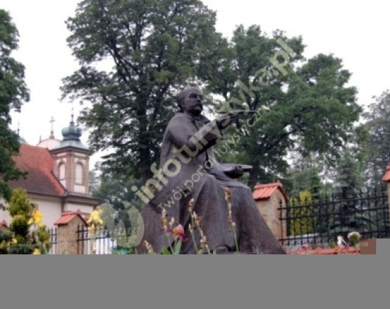 Pomnik Juliusza Kossaka w miejscowości Nowy Wiśnicz
