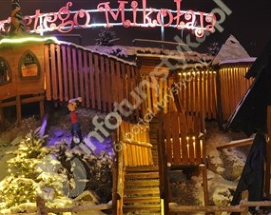 Wioska Świętego Mikołaja w miejscowości Bałtów