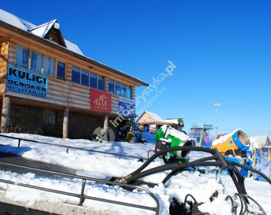 Stacja narciarska Czerwienne SKI w miejscowości Czerwienne