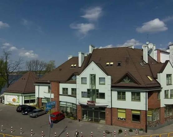 HOTEL PROMENADA w miejscowości Ostróda