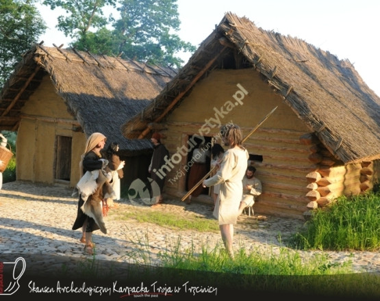 Skansen Archeologiczny Karpacka Troja w miejscowości Trzcinica