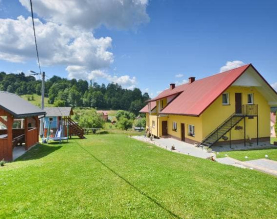 Noclegi Na Górce u Pasieki - Pokoje i Domek w miejscowości Zawóz