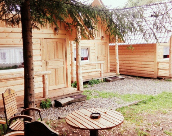 Domki Góralskie przy Karczmie Szlachtowskiej w miejscowości Szczawnica
