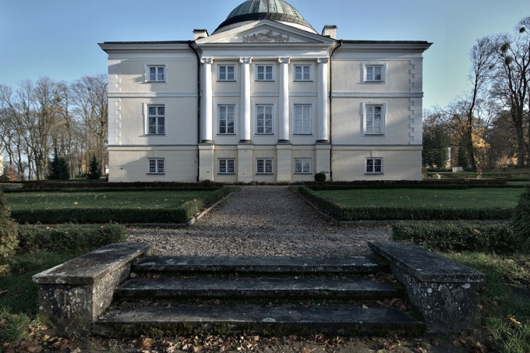 Musejony dla Muzeum Okręgowego w Toruniu w miejscowości Toruń