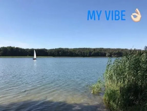 Domki Nad Jeziorem w miejscowości Dąbrowa