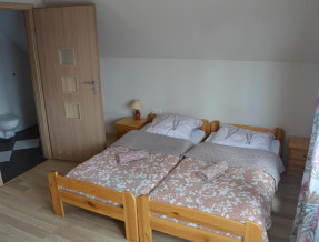 Rodzinny Apartament Folker  w miejscowości Cisiec