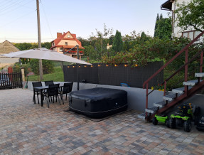 Apartament pod Sadem  w miejscowości Śleszowice