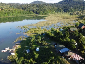 Domki nad Soliną- Pole namiotowe Zatoka nad Soliną  w miejscowości Wołkowyja