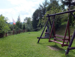 Domki nad Soliną- Pole namiotowe Zatoka nad Soliną  w miejscowości Wołkowyja