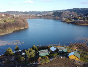 Domki nad Soliną- Pole namiotowe Zatoka nad Soliną  w miejscowości Wołkowyja