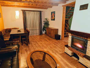 Dom w Puszczy Augustowskiej  w miejscowości Gorczyca