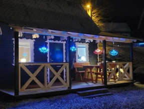 Domki Dziedziniec Karkonoszy  w miejscowości Podgórzyn
