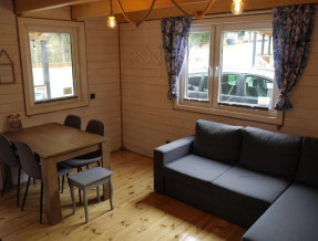 Domki Dziedziniec Karkonoszy  w miejscowości Podgórzyn