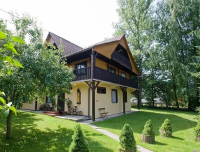 Pod Białym Niebem  w miejscowości Bóbrka