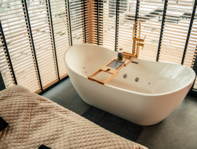 Góralski Harem Osada Glamp&Glass z jacuzzi  w miejscowości Murzasichle