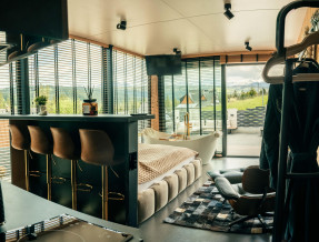 Góralski Harem Osada Glamp&Glass z jacuzzi  w miejscowości Murzasichle