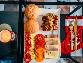 Góralski Harem Osada Glamp&Glass z jacuzzi  w miejscowości Murzasichle