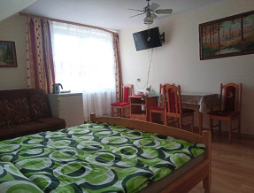 Pokoje i domki letniskowe w Mikołajkach  w miejscowości Mikołajki