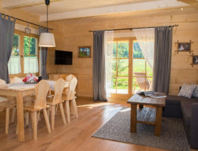 Domek Trzy Doliny Zakopane–Three Valleys Chalet Grill&Jacuzzi  w miejscowości Zakopane