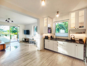 Miodomki  w miejscowości Brenna