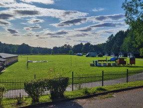 Ośrodek Wypoczynkowy Leśnie Ustronie doskonały dla grup zorganizowanych  w miejscowości Witnica