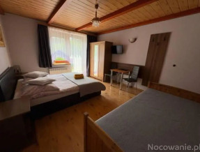 Rumcajsówka Pokoje  Gościnne, Pole Namiotowe  w miejscowości Złockie