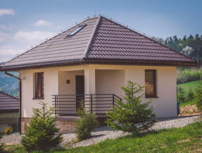 Bieszczady Jezioro Solińskie - domki, pokoje z łazienkami w miejscowości Wołkowyja
