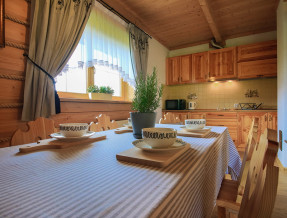 Folk Resort, OW Halina, Apartamenty i Domki w miejscowości Poronin