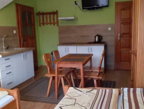 Pokoje z aneksami kuchennymi i apartament u Wiktorii  w miejscowości Sromowce Niżne