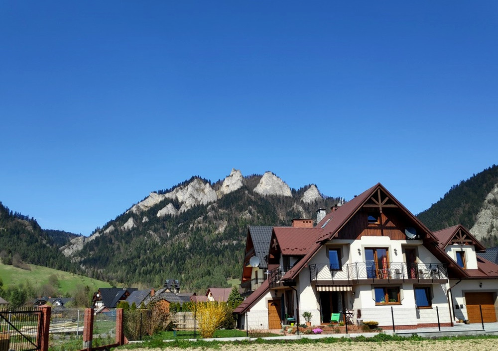 Trzy Korony Apartamenty i Pokoje Gościnne  w miejscowości Sromowce Niżne