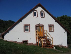 Dom na Wzgórzu w miejscowości Jarków