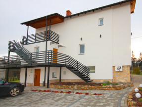 Apartamenty Bieszczady Glinne 64 w miejscowości Lesko