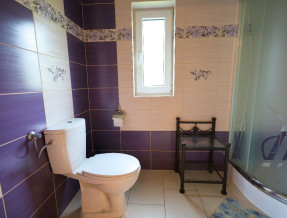 Apartamenty i Pokoje Na Wzgórzu  w miejscowości Łobozew Dolny