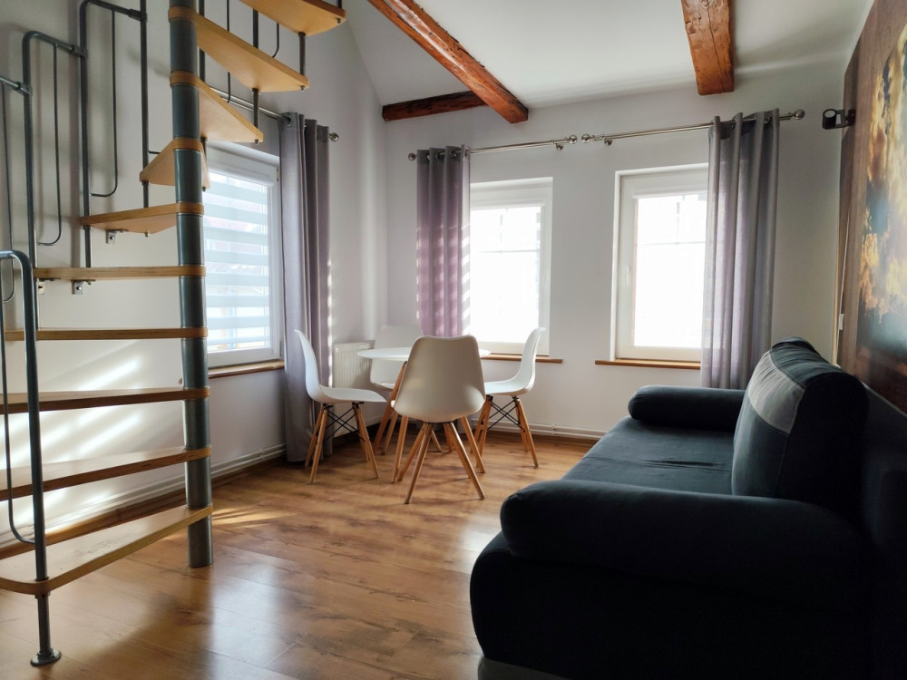 Willa Dorotka - Restauracja Retro Kudowa oraz Bistro za Rogiem  w miejscowości Kudowa-Zdrój