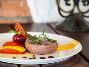 Restauracja Retro  w miejscowości Kudowa-Zdrój