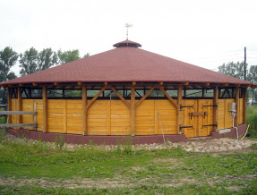 Agroturystyka Herrmanns Hof w miejscowości Kronowo