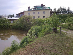 Gospodarstwo Agroturystyczne Deberska Góra  w miejscowości Łukawiec