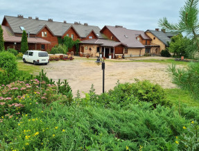 Gospodarstwo Agroturystyczne z Karczmą na Złotym Polu  w miejscowości Łaguny