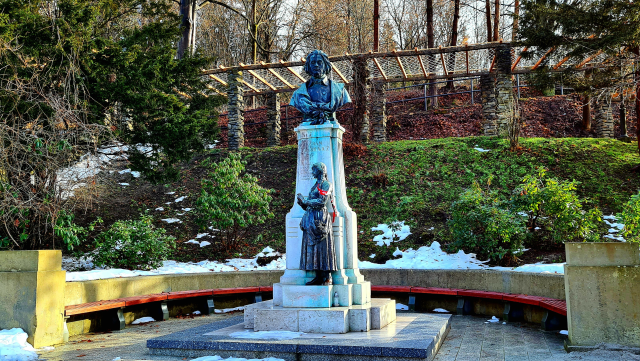 Pomnik Adama Mickiewicza Krynica-Zdrój w miejscowości Krynica-Zdrój