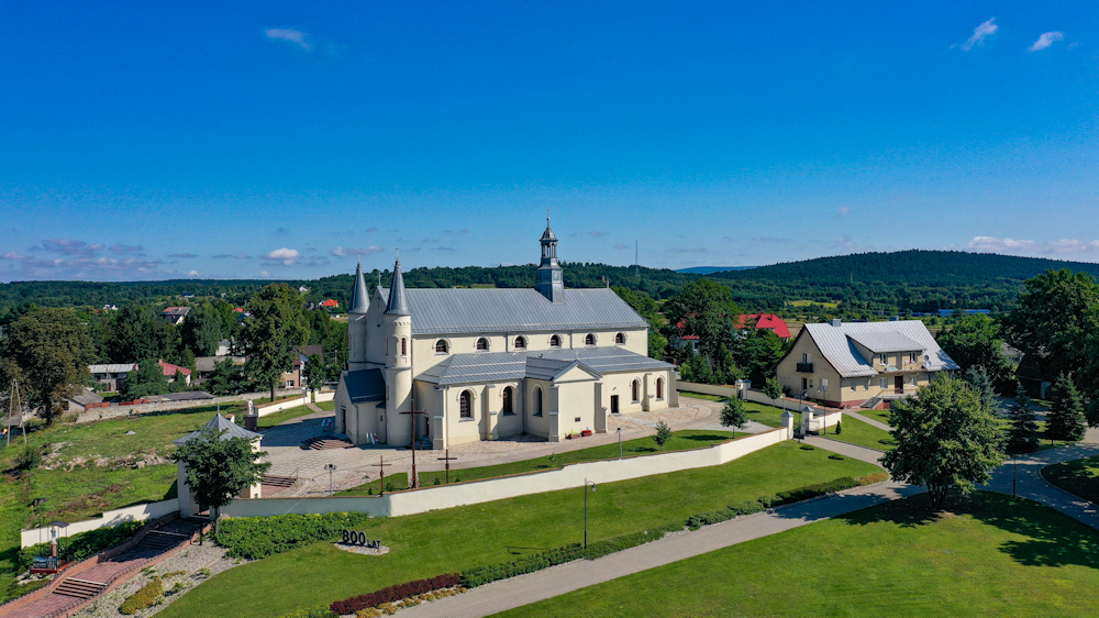 Kościół św. Michała Archanioła w Daleszycach w miejscowości Daleszyce
